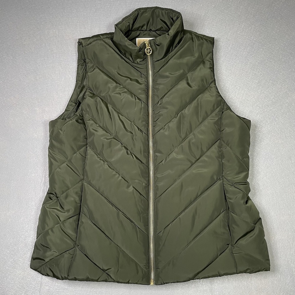 Michael Kors  Large (L) Ivy Green Puffer Quilted Vest Charm Women's, MSRP $125